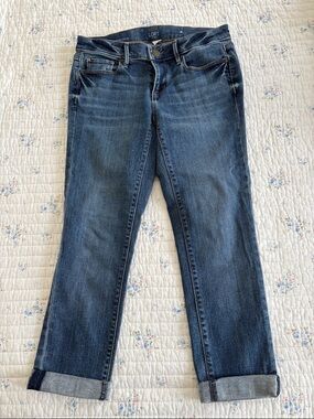 LOFT Women's Medium Blue Modern Cuffed Crop Jeans size 2P